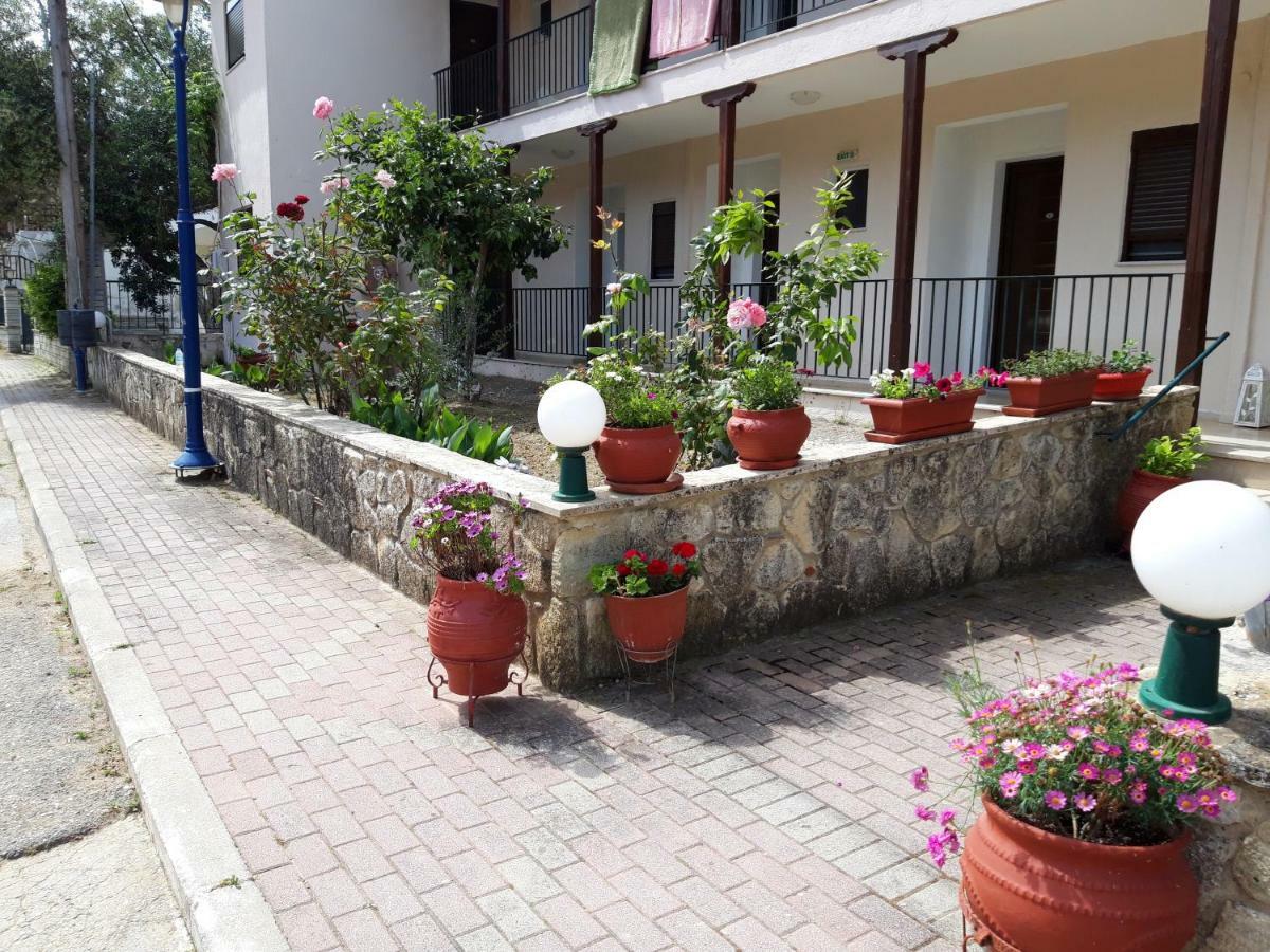 Alexiadis Apartments Agia Paraskevi  Exterior foto